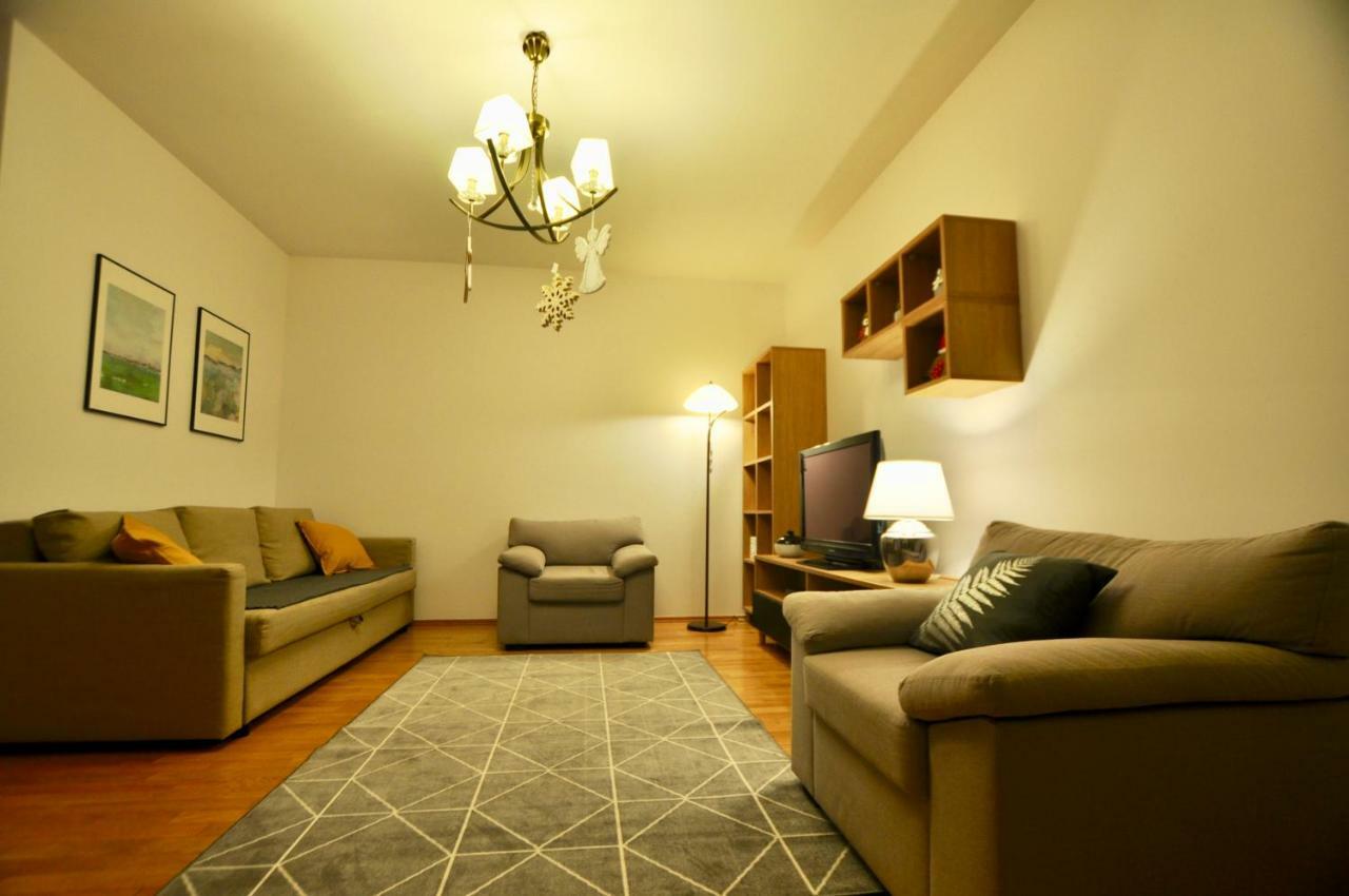 Mlociny Metro Apartment Warschau Exterior foto